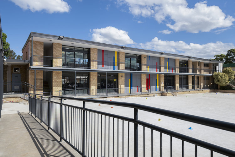 Trinity Catholic College Regents Park - Auzoom Projects Pty Ltd